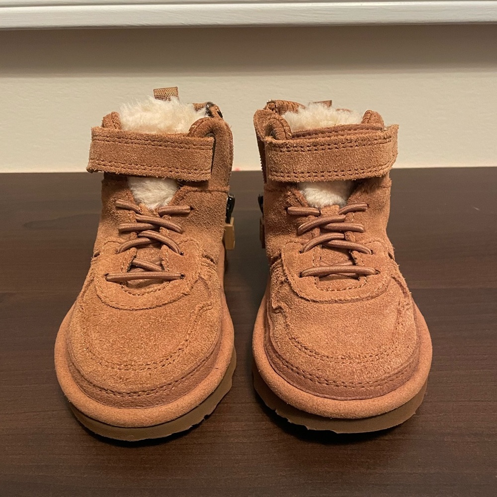 Toddler UGG boots size 6T